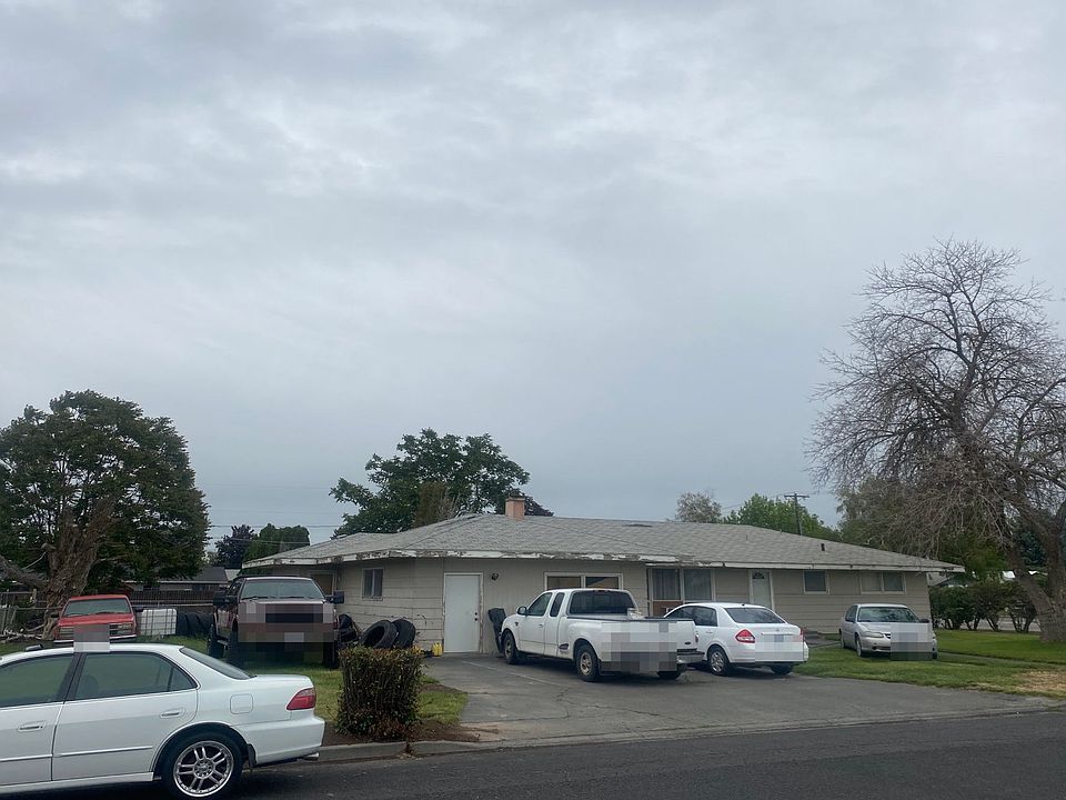 2nd image of 1349 E Oak St