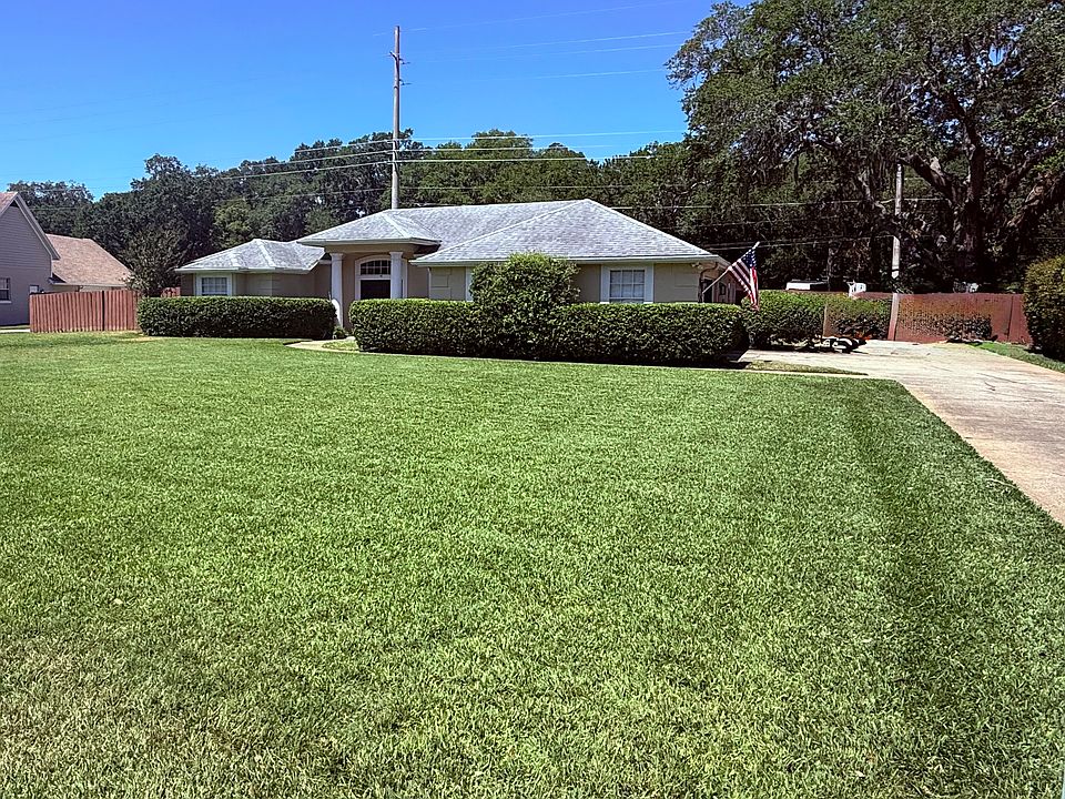 1st image of 3156 Lake Breeze Cir