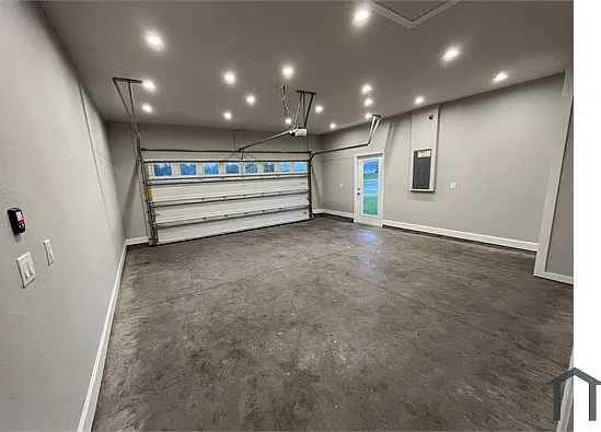 1404 Panther Preserve Pkwy — Photo 35