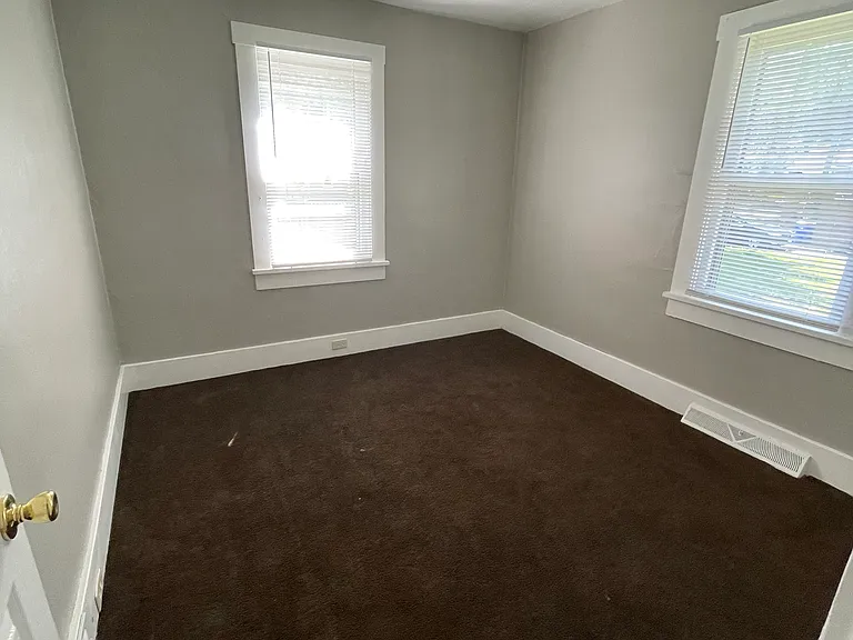 707 W Harrison Ave — Photo 7