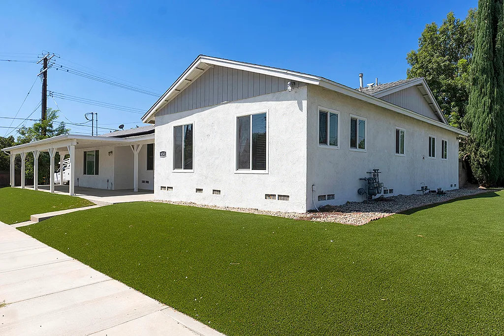 3 bed, 1460 sqft, $3,850 — Photo 3
