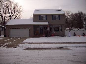 1st image of 93 W Morehouse Ave