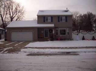 93 W Morehouse Ave, Hazel Park, MI 48030