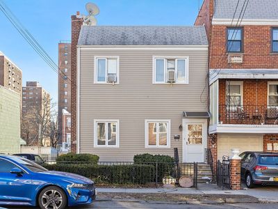 21-22 33rd Ave #2122, Astoria, NY, 11106