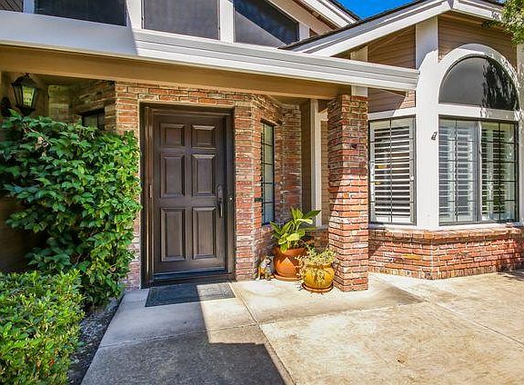 3rd image of 304 Lenka Ct