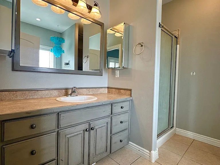 624 Centennial Loop — Photo 11