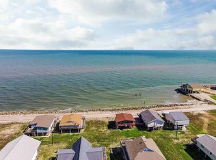 12919 Gulf Beach Dr, Freeport, TX 77541