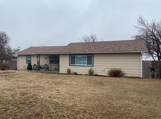 503 W Naughton St, Meade, KS 67864
