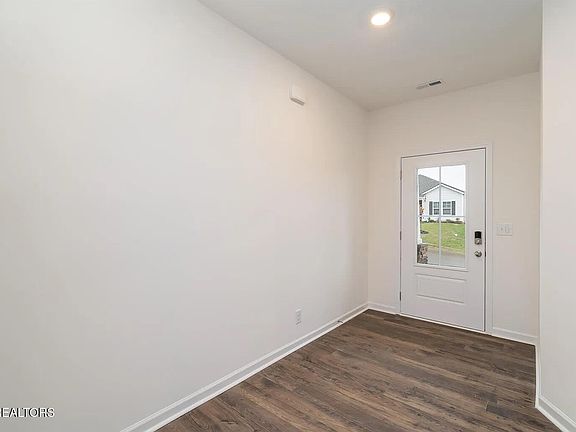 3rd image of 153 Kaley Ln