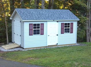 7 Alpine Dr, East Haven, CT 06512