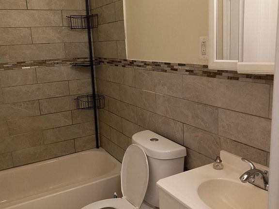 5th image of 1435 W Chew Ave #2A