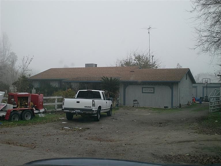 1st image of 10754 S Wayne Ct