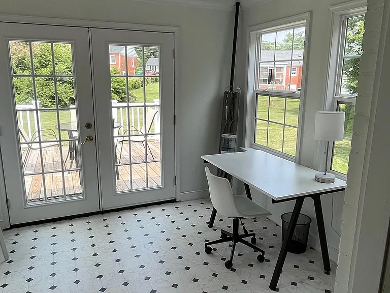 8602 Warrenton Dr — Photo 17