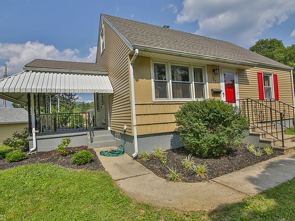 5th image of 501 E Saucon St