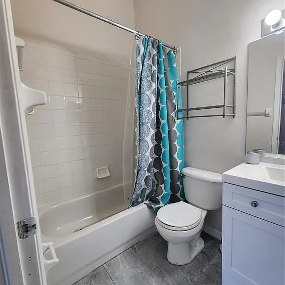 8637 Hunters Key Cir #8637 — Photo 22