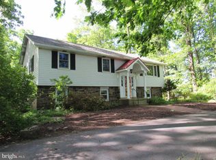 1743 California Rd, Quakertown, PA 18951