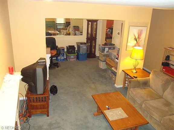 3rd image of 96 Sturbridge Dr