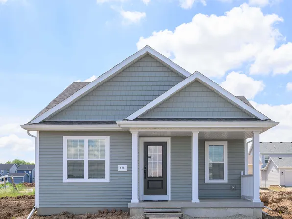 488 New Hampton Dr, Oregon, WI 53575