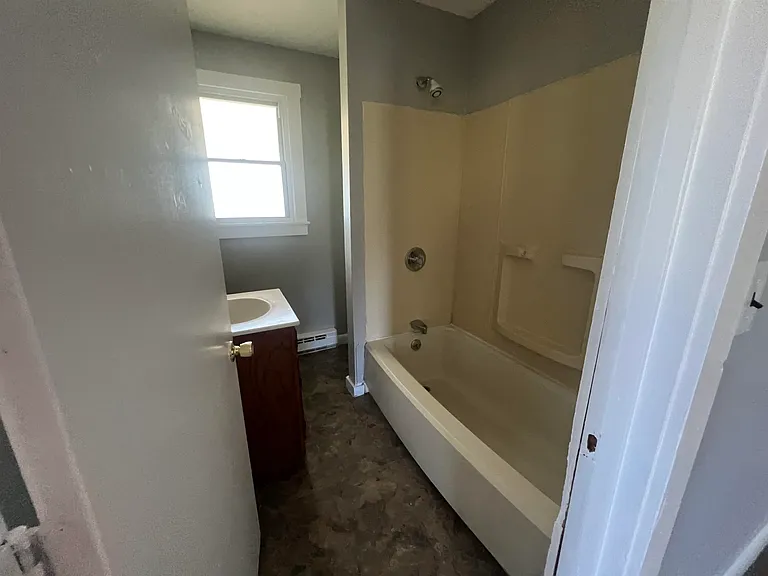4 Acton Ct #2 — Photo 10