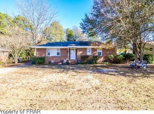 527 Terry Cir, Fayetteville, NC 28304