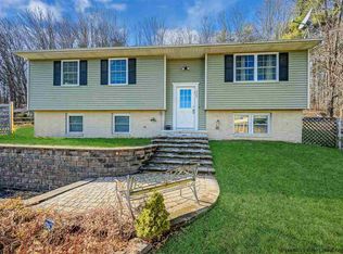 323 Old Kingston Rd, New Paltz, NY 12561