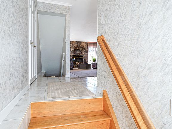 4th image of 82 Birch Rd