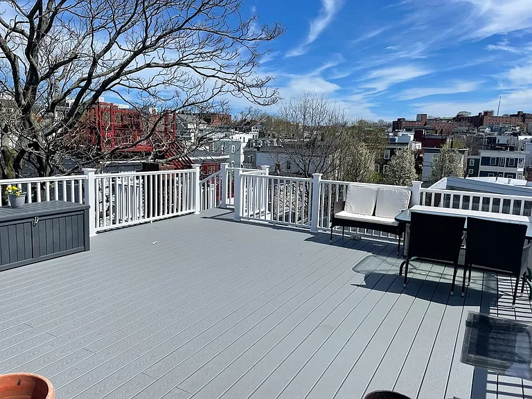 176 Bowen St #3 — Photo 16