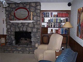 5th image of 11013 NW 112th St