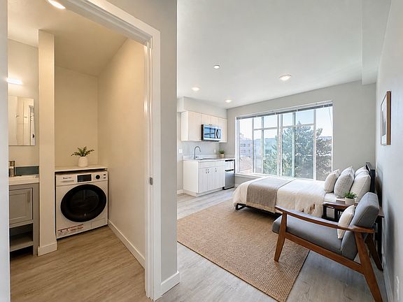 3rd image of 5020 15th Ave NE Unit 103
