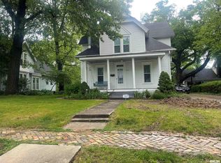 623 S Randolph St, Macomb, IL