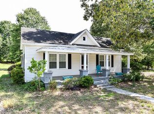 151 Staunton Bridge Rd, Greenville, SC 29611