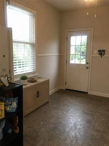 782 French St — Photo 11
