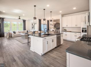 5005 Quartermaster Ln, Jamison, PA 18929