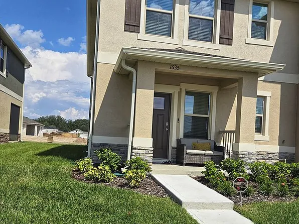 1635 Bitteroot St, Kissimmee, FL 34744