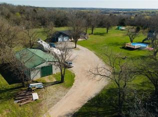 1459 Pawnee Rd, Pomona, KS 66076