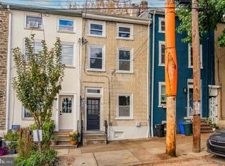 164 Carson St, Philadelphia, PA 19127