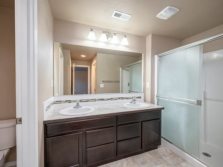 629 S Lakeland Dr — Photo 28