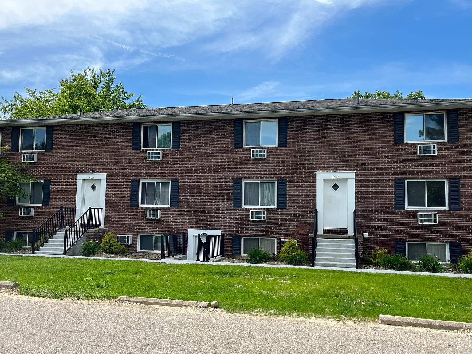 1 bed, 650 sqft, $795 — Photo 2
