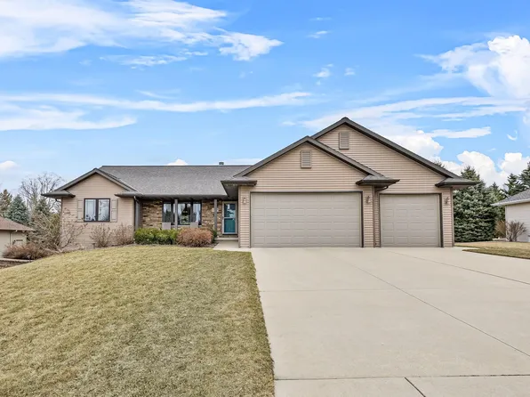 1767 Cady Ln, De Pere, WI 54115