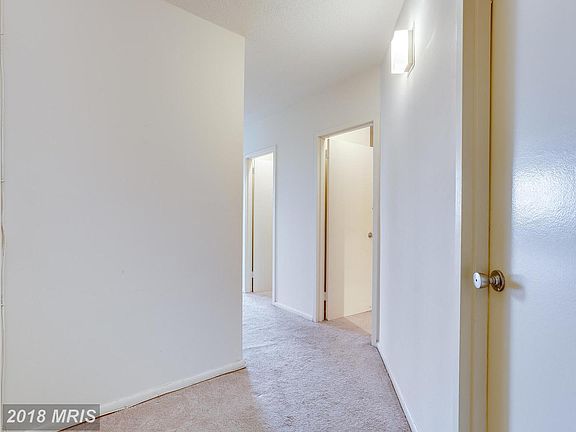 3rd image of 4242 E West Hwy APT 1012