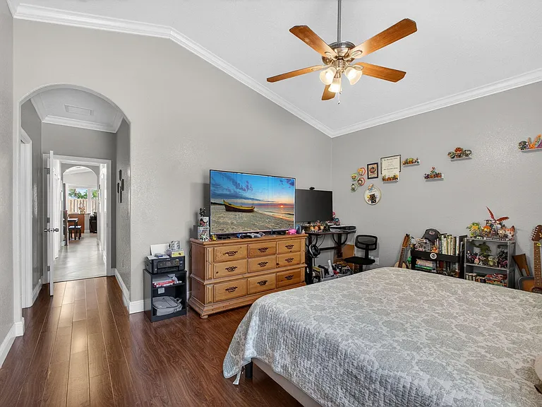 3125 Shelby Way — Photo 14