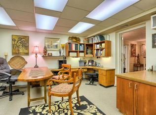 1406 Valley Rd, Lancaster, PA 17603