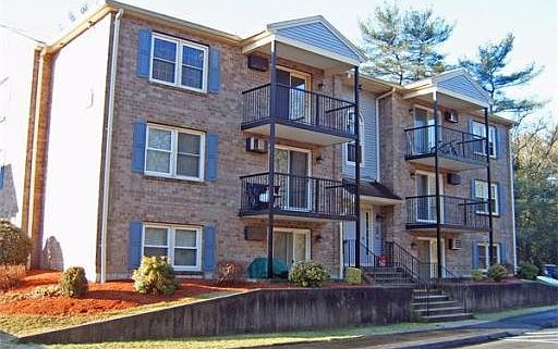 2nd image of 610 S Franklin St APT D102