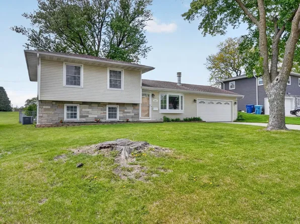 2786 Crestline Ave, Waterloo, IA 50702