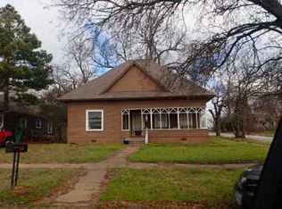 431 E Sears St, Denison, TX 75021
