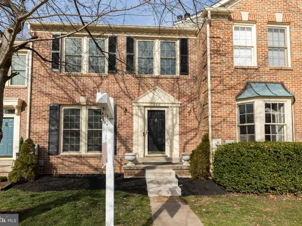 686 Budleigh Cir, Lutherville Timonium, MD 21093