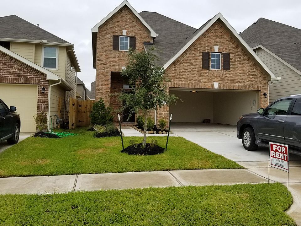 2nd image of 14242 Dos Palos Dr