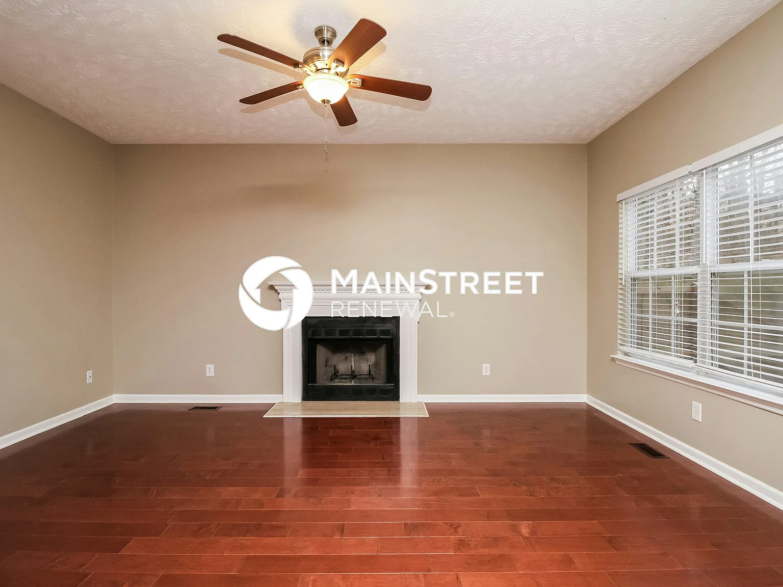 2953 Harbor Lights Dr — Photo 4