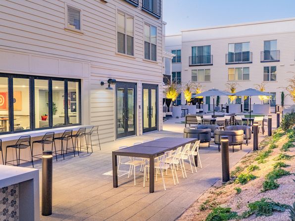 The Grand at Bayfront | 2200 John Muir Pkwy, Hercules, CA