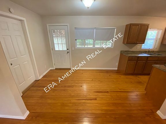 5th image of 1202 Bayshore Dr